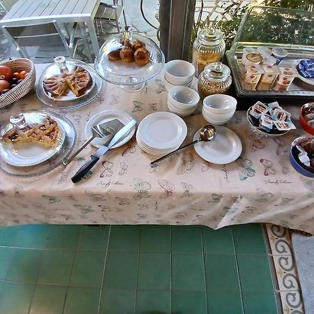 Ca De Rossana Bed&Breakfast Sanremo Exterior photo